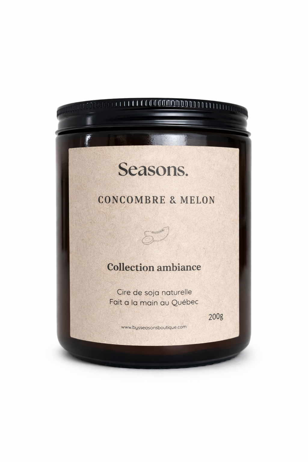 Chandelle en cire de soya parfumée au concombre et au melon, au design épuré, créant une ambiance chaleureuse et cozy à la maison.